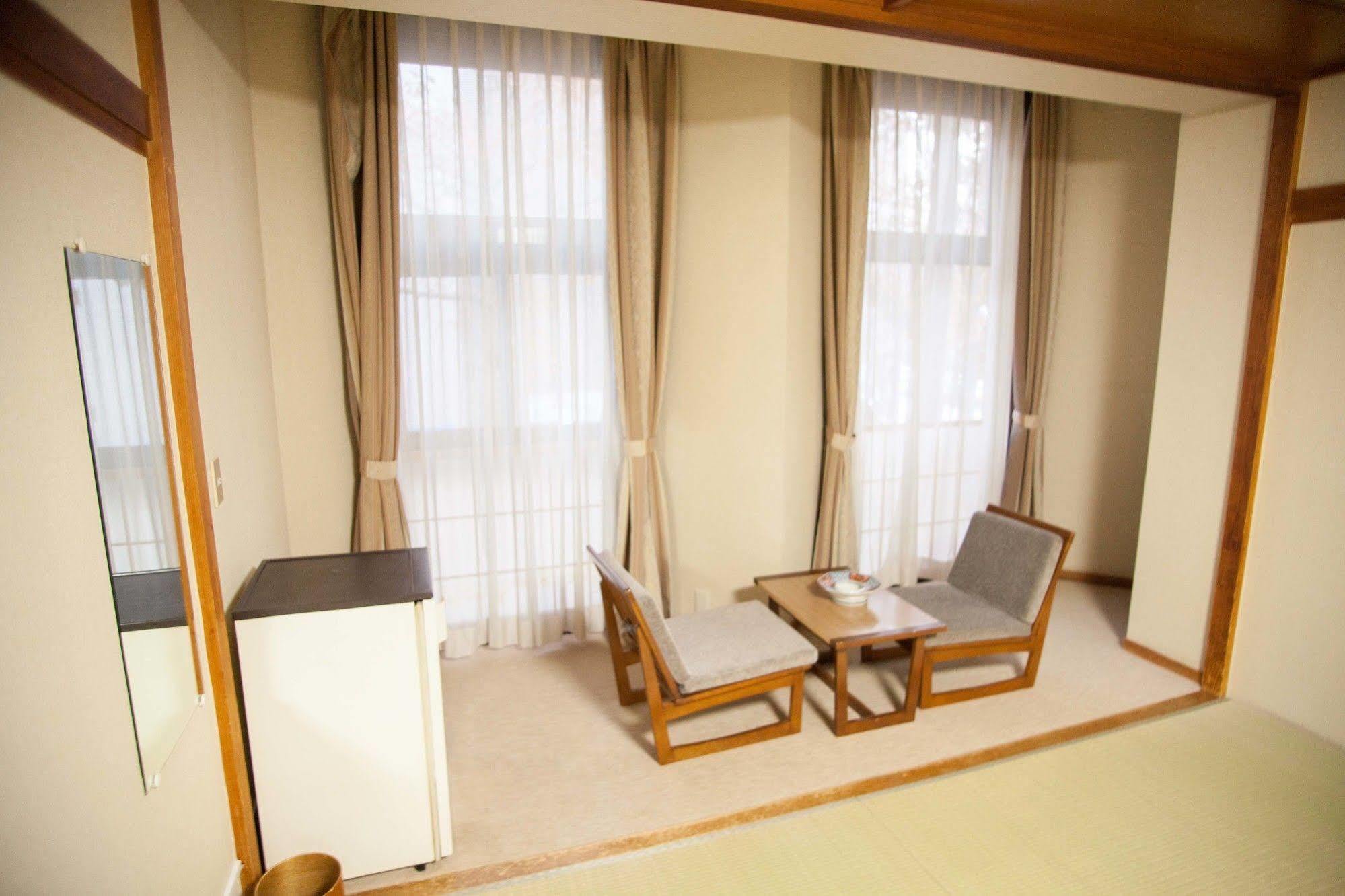 Nakamuraya Ryokan Sapporo Buitenkant foto